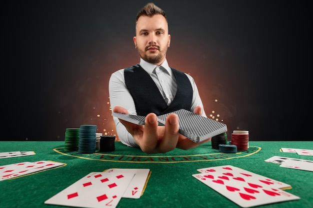 PokerLive پاکستان ریئل منی گیمز